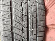 Grajewo ogłoszenia: Sprzedam 4 opony zimowe o rozmiarze 215/60R17, stan bardzo dobry,... - zdjęcie