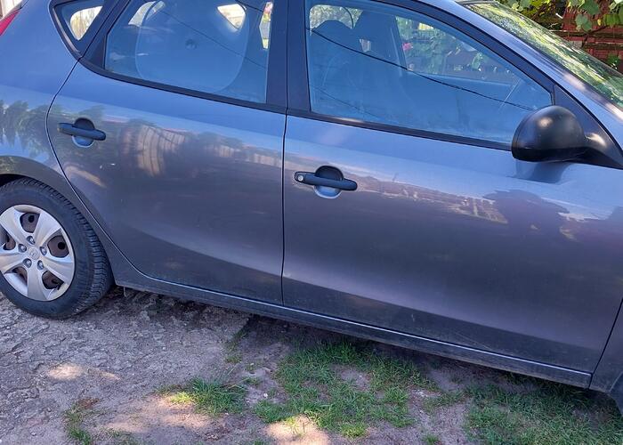 Grajewo ogłoszenia: Sprzedam samochód marki Hyundai i30, kolor szary z 2010 r.