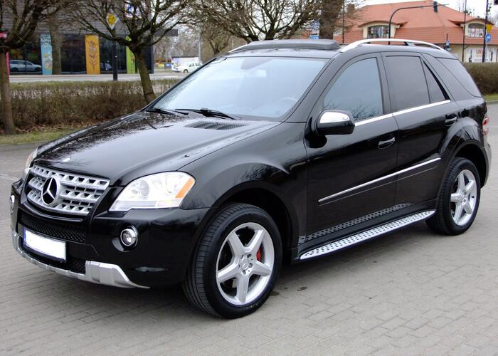 Grajewo ogłoszenia: Sprzedam :

ml 550 

2009
pakiet AMG !

V8-388KM

298 TYS.KM