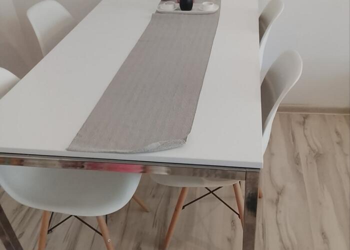 Grajewo ogłoszenia: Sprzedam bardzo ładny stół nowoczesny na metalowych nogach,blat...