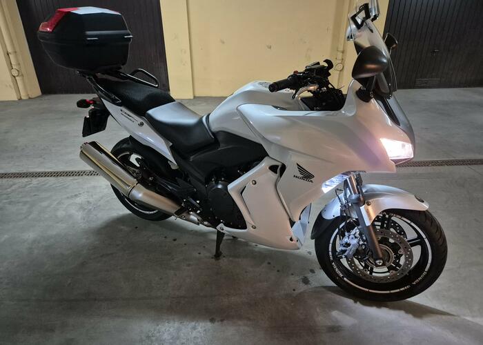 Grajewo ogłoszenia: Witam
Sprzedam motocykl Honda cbf 1000 sc64 z 2011r z przebiegiem...