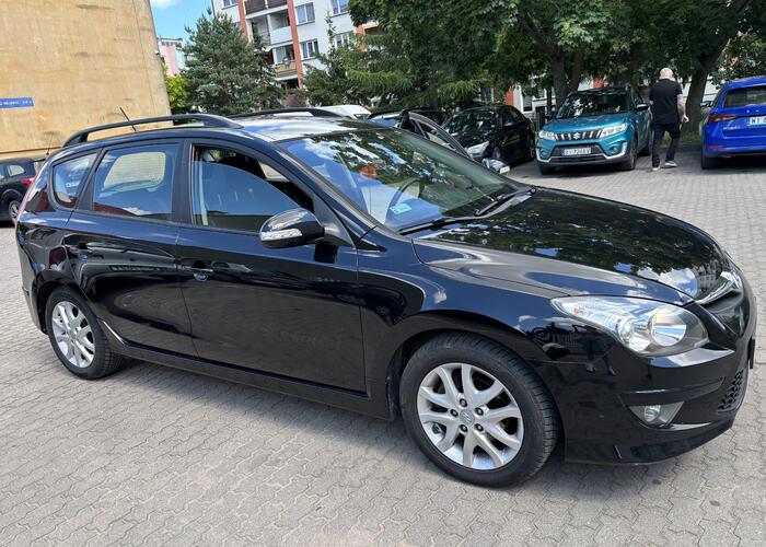 Grajewo ogłoszenia: HYUNDAI i30 ? Praktyczne kombi z 2011 roku, znane z niezawodności...